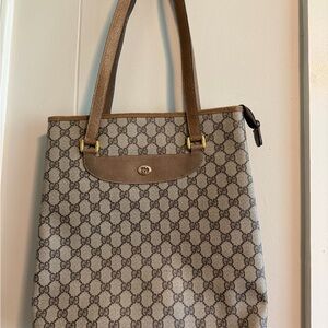 Gucci Beige and Brown Signature Tote